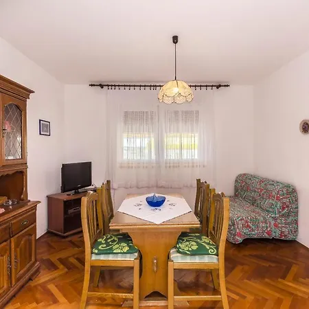Apartamento Jerko *